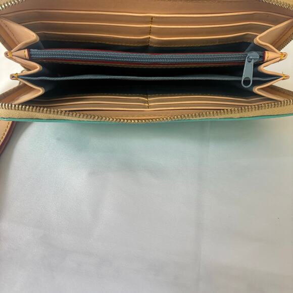 Dooney & Bourke Patent Leather Aqua Blue Zip Wristlet Wallet Clutch Turquoise - Picture 12 of 14